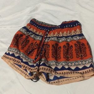 Printed drawstring shorts